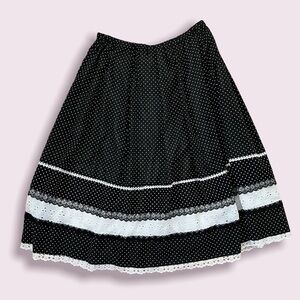 Vintage polka dot square dancing skirt